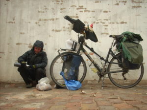 Tour du monde à vélo, chine, désert, béatrice maine